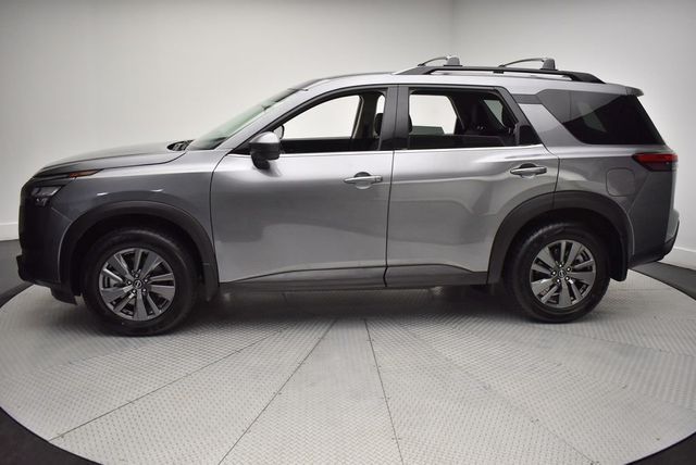 2024 Nissan Pathfinder SV 4WD - 22995956 - 7