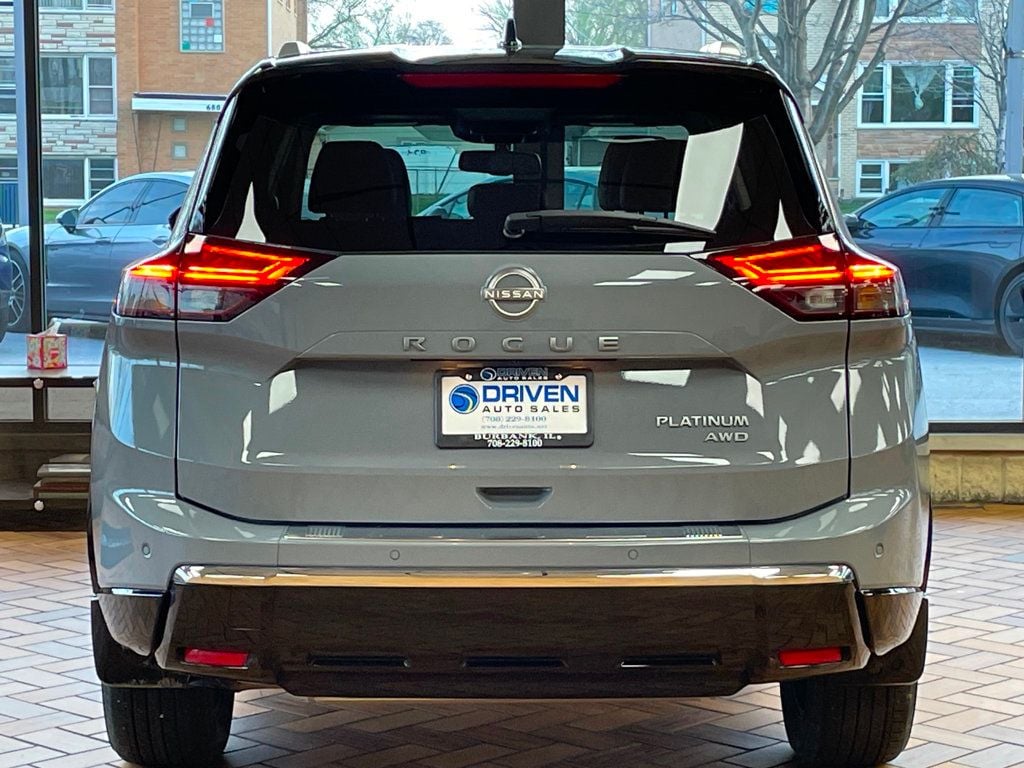 2024 Nissan Rogue AWD Platinum - 23013563 - 8