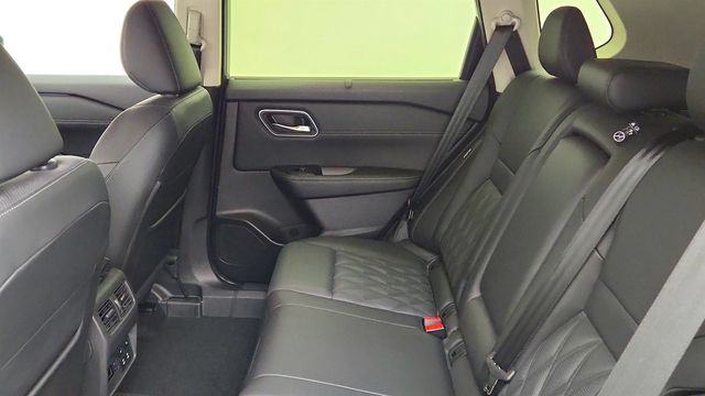 2024 Nissan Rogue AWD Platinum w/ Premium Pkg & Quilted Semi-Aniline Leather - 23033232 - 21