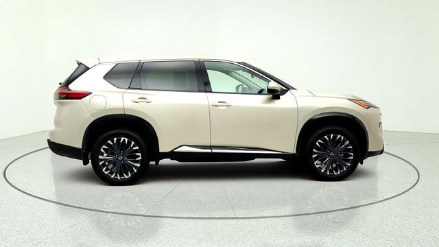 2024 Nissan Rogue AWD Platinum w/ Premium Pkg & Quilted Semi-Aniline Leather - 23033232 - 3