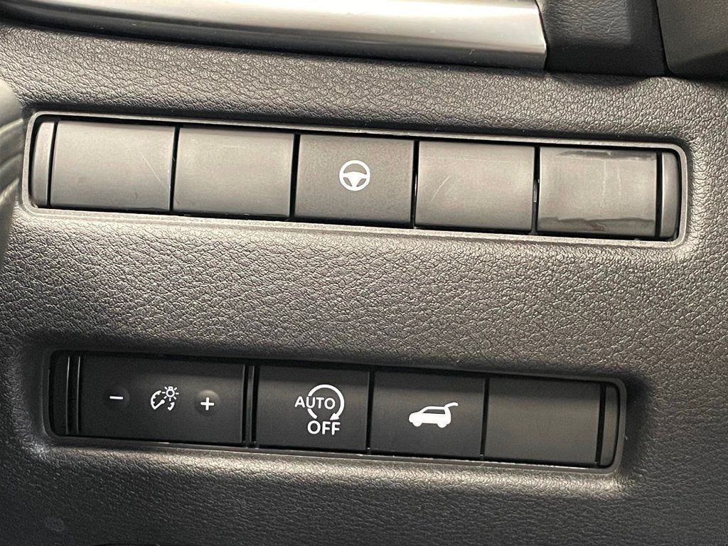 2024 Nissan Rogue AWD SL - 22946772 - 28