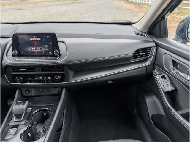 2024 Nissan Rogue AWD SV - 22958066 - 25