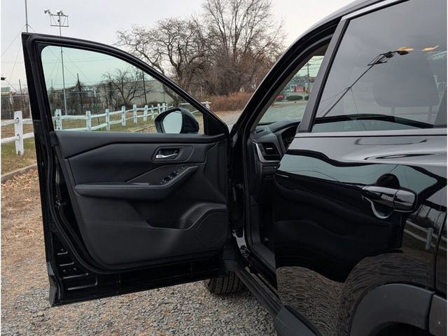 2024 Nissan Rogue AWD SV - 22958066 - 8