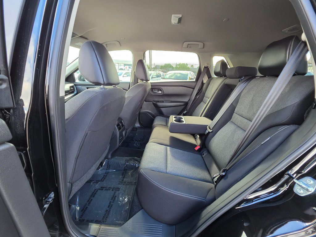 2024 Nissan Rogue AWD SV - 22996679 - 15