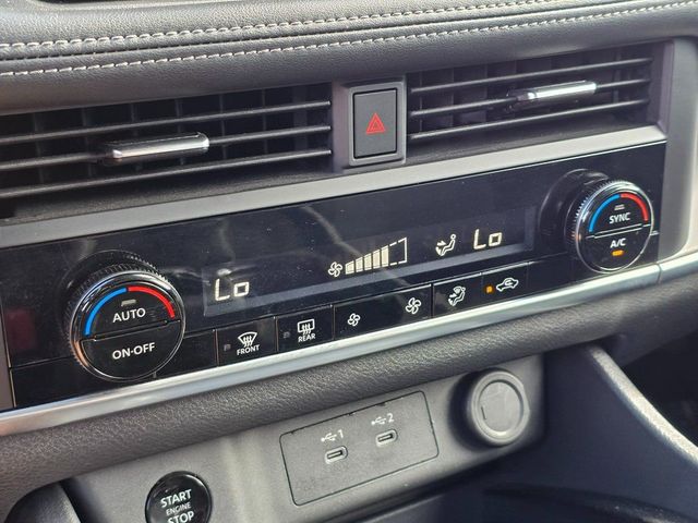 2024 Nissan Rogue AWD SV - 22996679 - 27