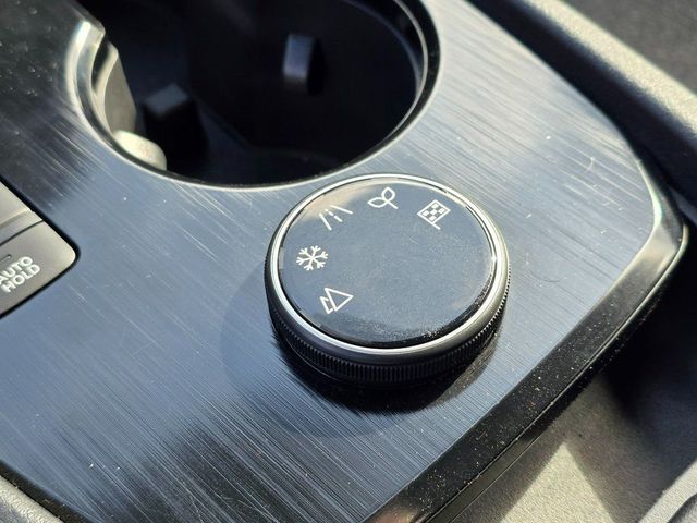 2024 Nissan Rogue AWD SV - 22996679 - 31