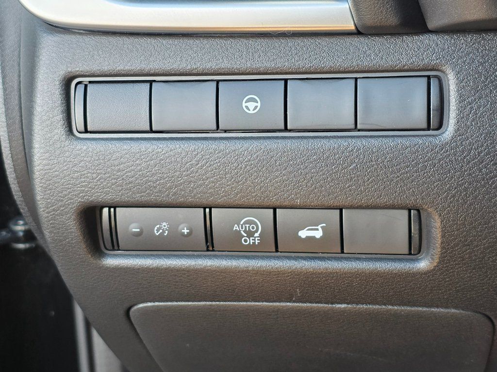 2024 Nissan Rogue AWD SV - 22996679 - 37