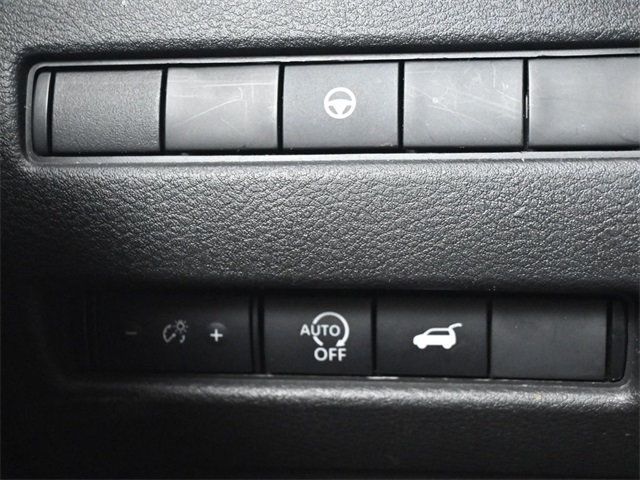 2024 Nissan Rogue SV photo 24