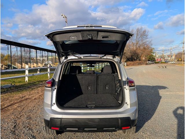 2024 Nissan Rogue AWD SV - 22957636 - 12