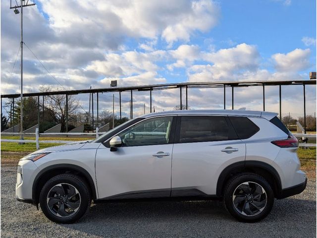 2024 Nissan Rogue AWD SV - 22957636 - 3