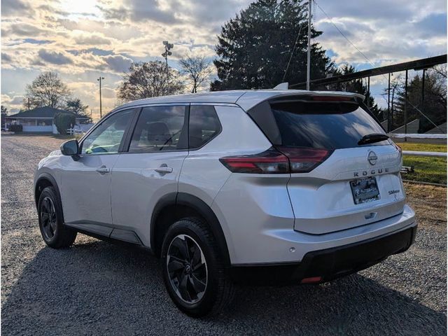 2024 Nissan Rogue AWD SV - 22957636 - 4