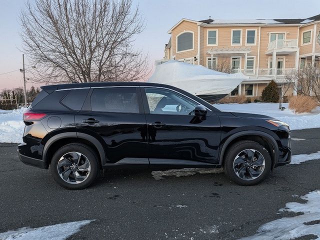 2024 Nissan Rogue AWD SV - 22978328 - 9