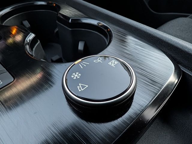 2024 Nissan Rogue AWD SV - 22978328 - 18