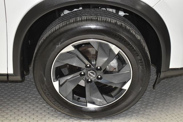 2024 Nissan Rogue AWD SV - 22978027 - 31