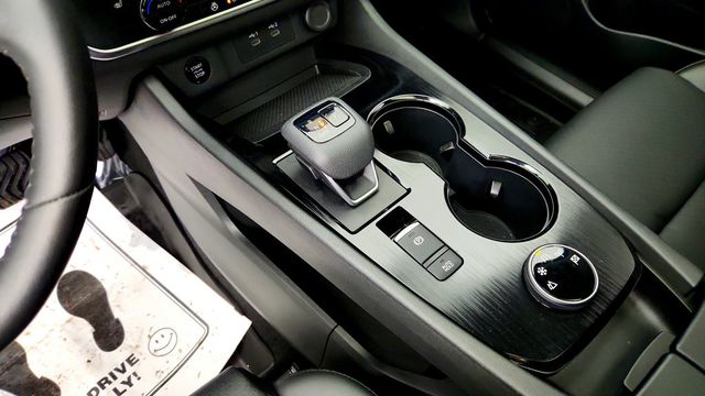 2024 Nissan Rogue AWD SV - 23095093 - 15