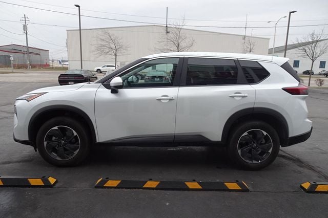 2024 Nissan Rogue AWD SV - 22715360 - 4