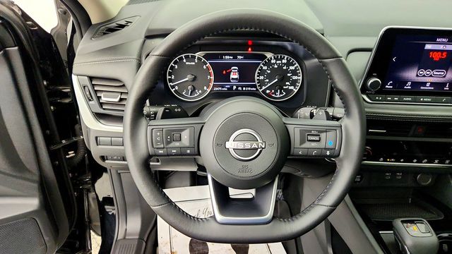 2024 Nissan Rogue AWD SV w/ SV Premium Pkg, Pano Roof & Heated Wheel - 23095093 - 12