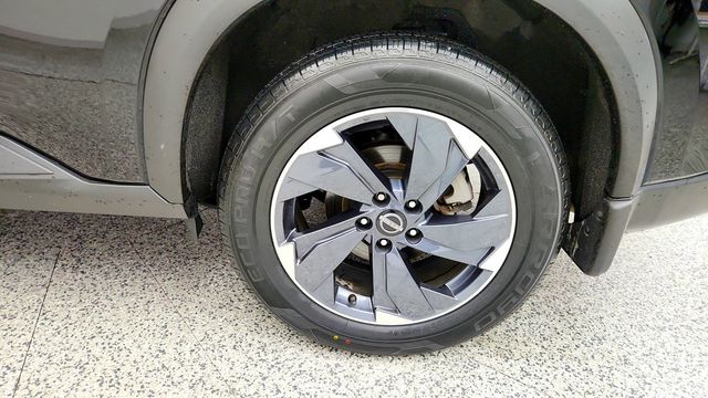 2024 Nissan Rogue AWD SV w/ SV Premium Pkg, Pano Roof & Heated Wheel - 23095093 - 8