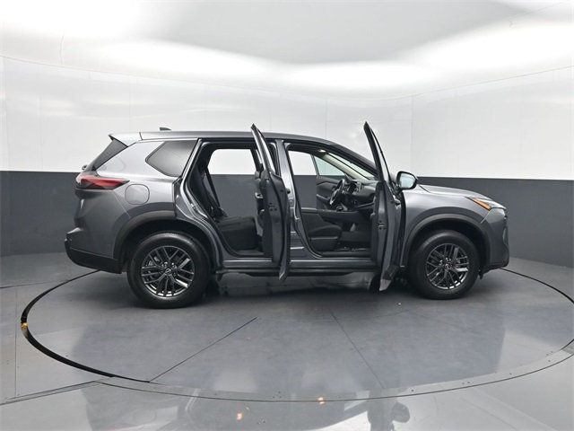 2024 Nissan Rogue FWD S - 22951566 - 40