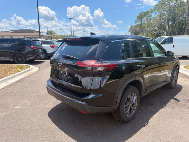 2024 Nissan Rogue FWD S - 23065995 - 17