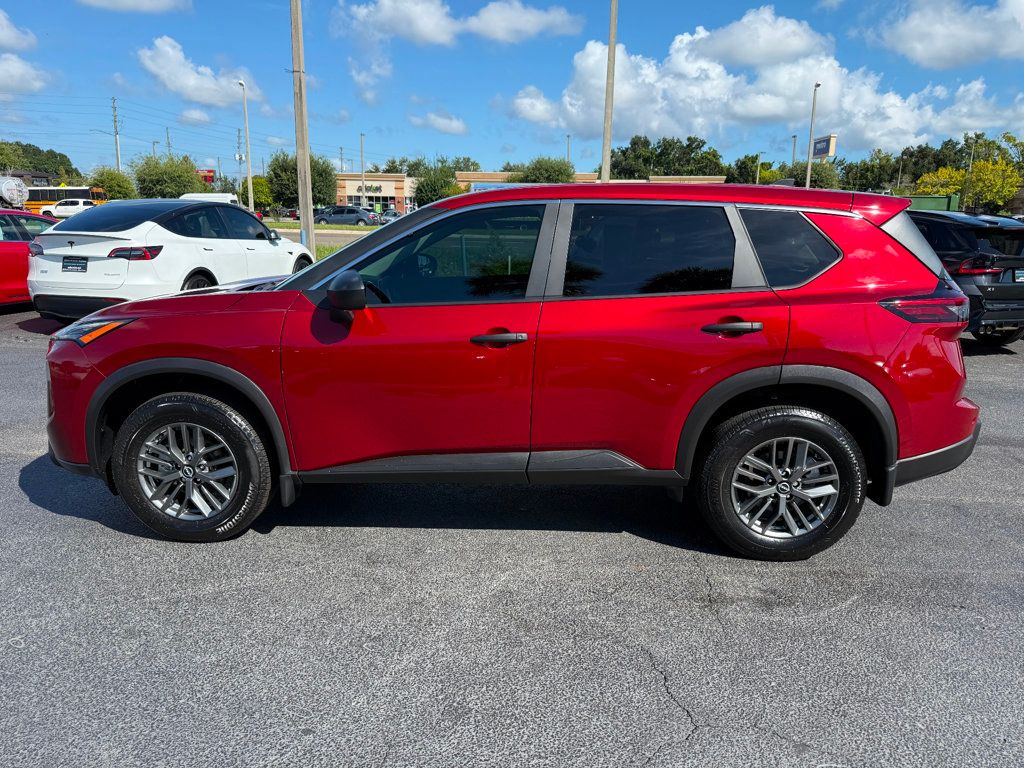 2024 Nissan Rogue S photo 8