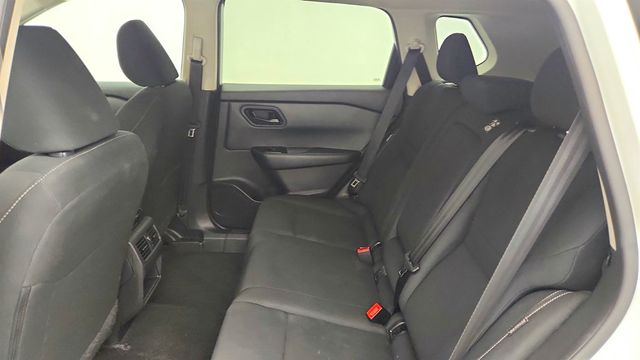 2024 Nissan Rogue FWD S - 23050992 - 19