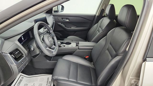 2024 Nissan Rogue FWD SL - 22949805 - 19