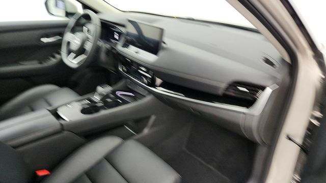 2024 Nissan Rogue FWD SL - 22949805 - 24