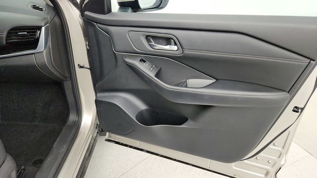 2024 Nissan Rogue FWD SL - 22949805 - 25