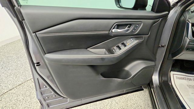 2024 Nissan Rogue FWD SL w/ Premium Pkg - 23064776 - 10