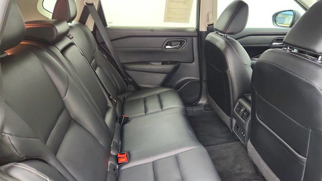 2024 Nissan Rogue FWD SL w/ Premium Pkg - 23064776 - 22