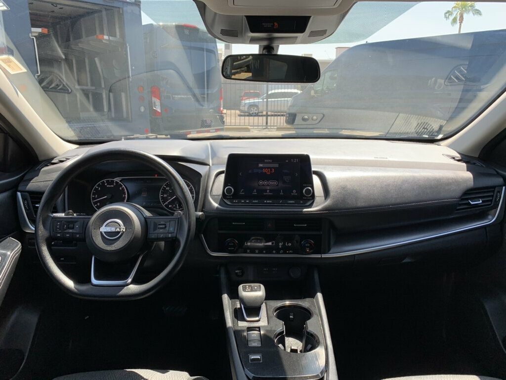 2024 Nissan Rogue FWD SV - 23071587 - 33