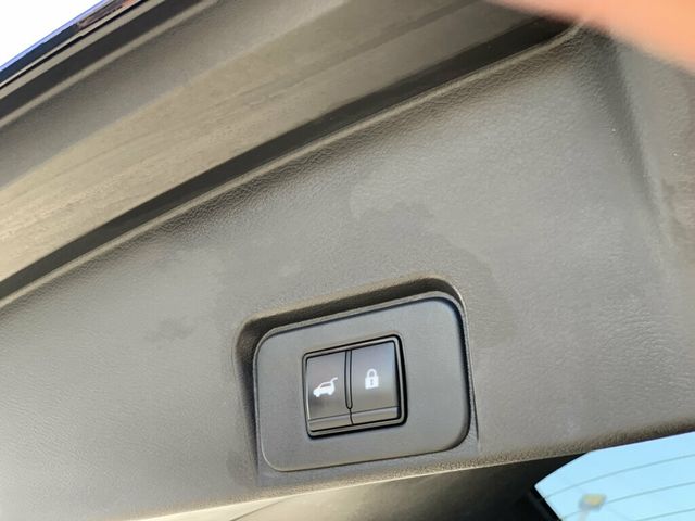 2024 Nissan Rogue FWD SV - 23071587 - 38