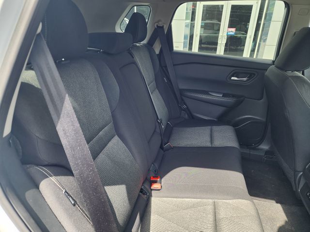 2024 Nissan Rogue FWD SV - 23038592 - 10