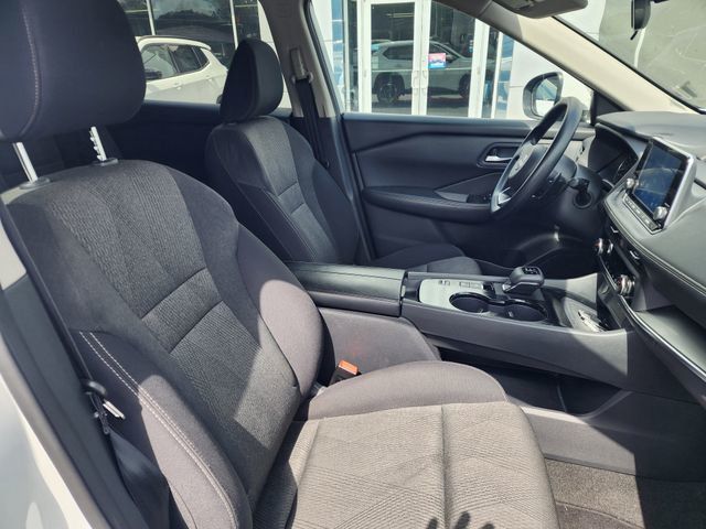 2024 Nissan Rogue FWD SV - 23038592 - 11