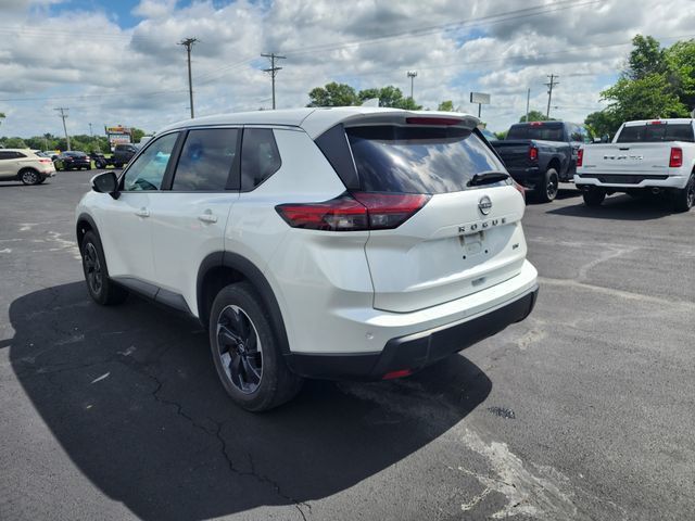 2024 Nissan Rogue FWD SV - 23038592 - 5