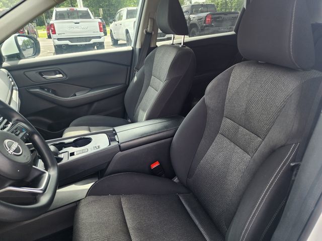 2024 Nissan Rogue FWD SV - 23038592 - 8
