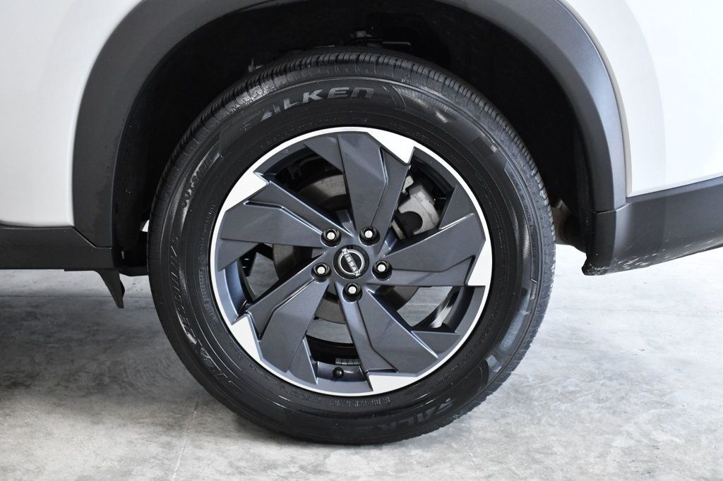 2024 Nissan Rogue FWD SV - 22984034 - 11