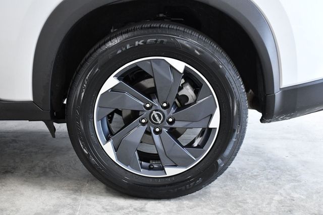2024 Nissan Rogue FWD SV - 22984034 - 11