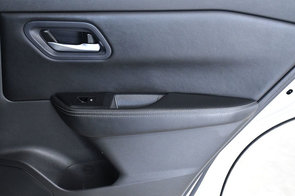 2024 Nissan Rogue FWD SV - 22984034 - 14