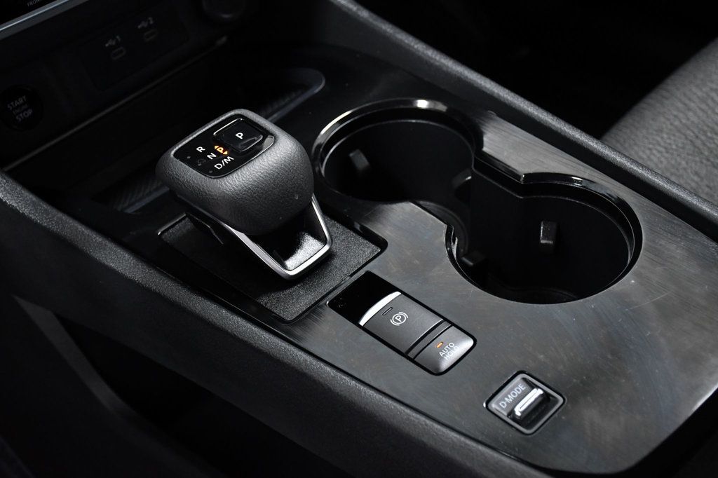 2024 Nissan Rogue FWD SV - 22984034 - 24