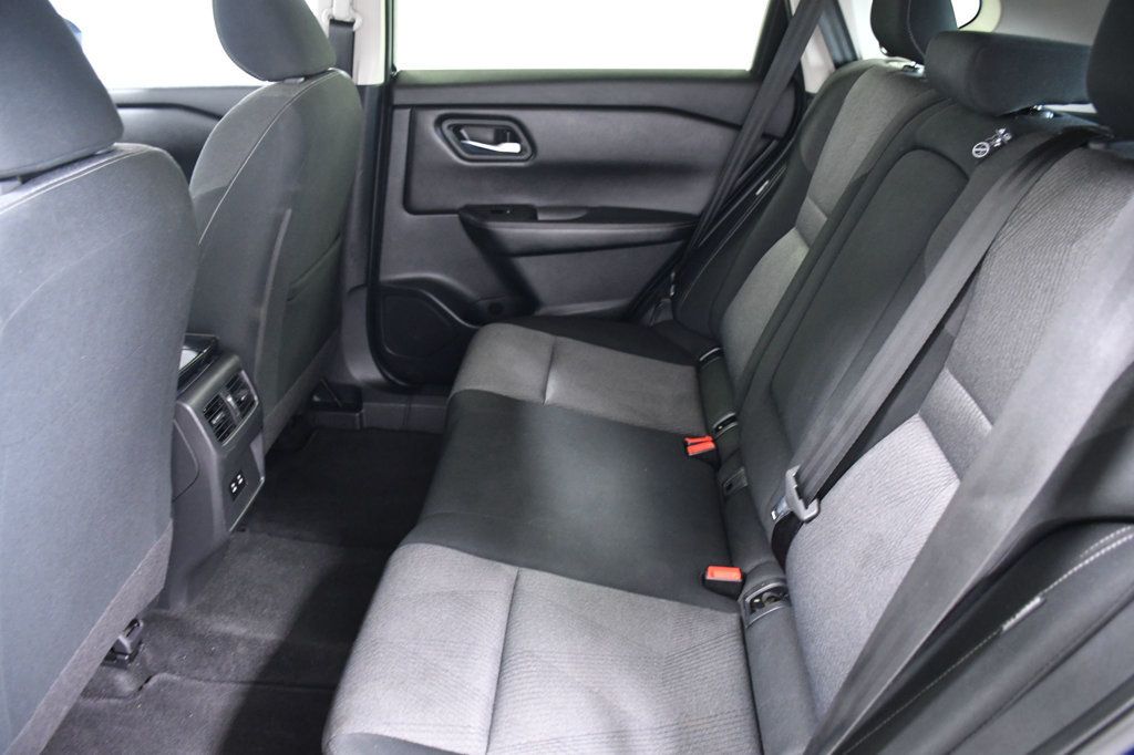 2024 Nissan Rogue FWD SV - 23001535 - 9