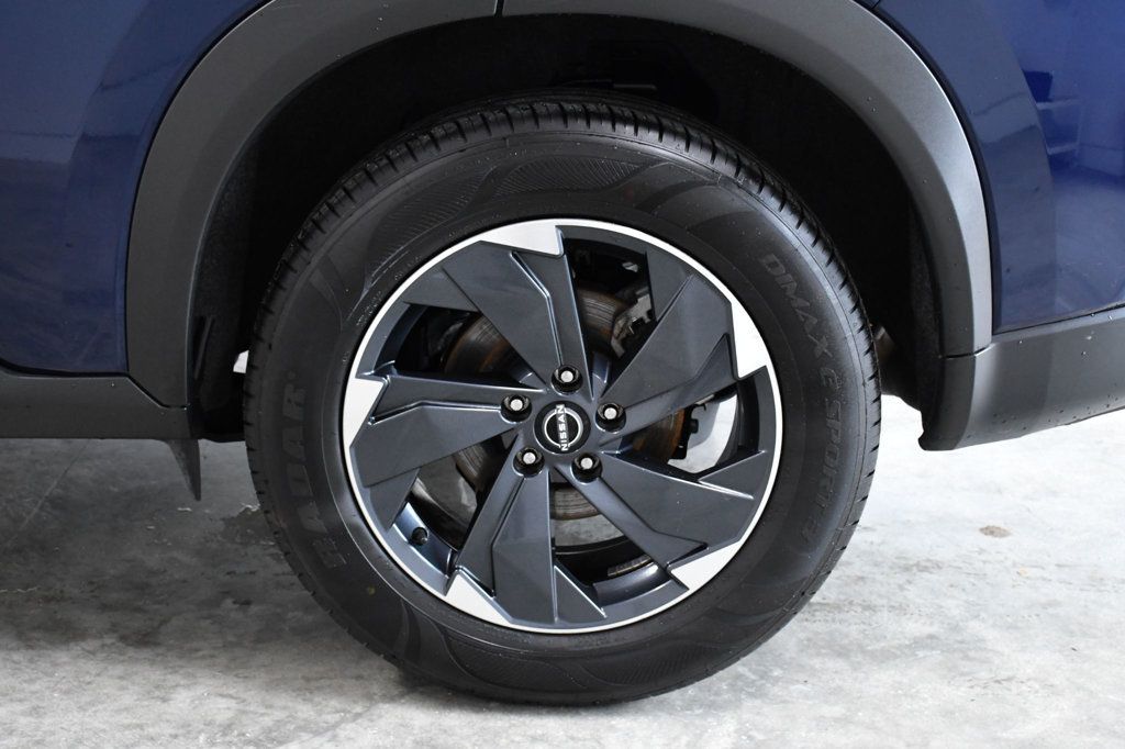 2024 Nissan Rogue FWD SV - 23001535 - 11