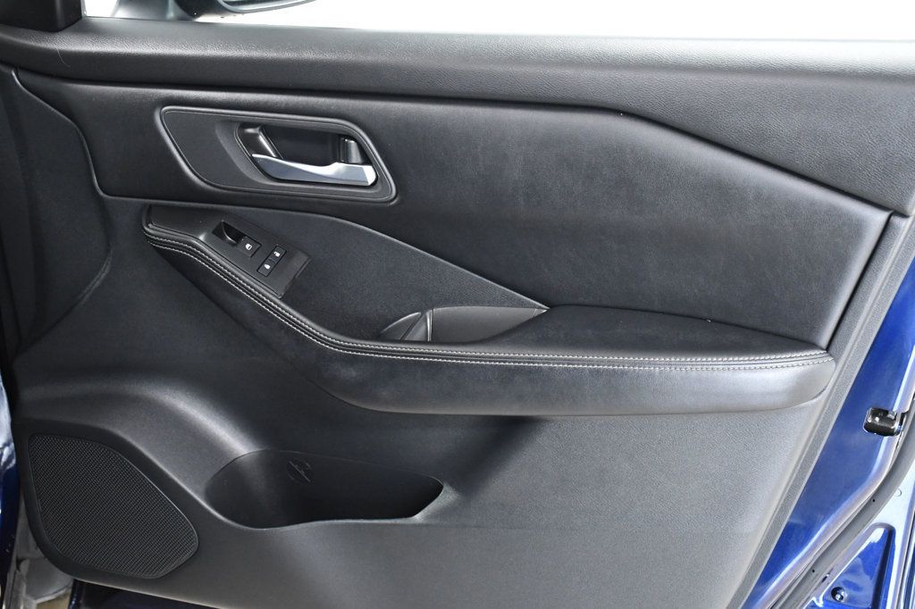 2024 Nissan Rogue FWD SV - 23001535 - 17