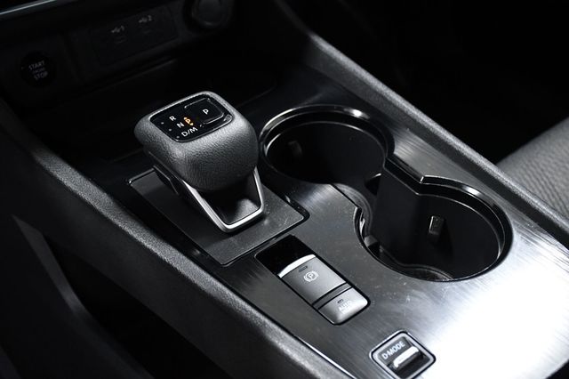 2024 Nissan Rogue FWD SV - 23001535 - 24