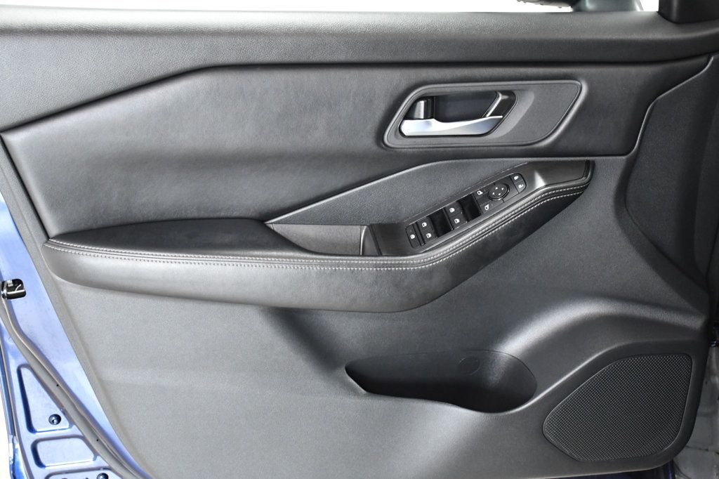 2024 Nissan Rogue FWD SV - 23001535 - 8