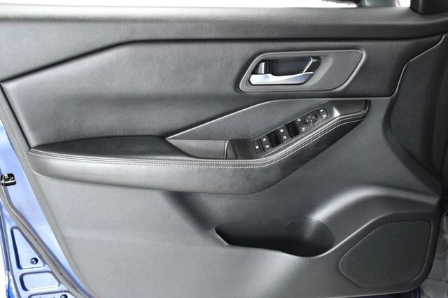 2024 Nissan Rogue FWD SV - 23001535 - 8