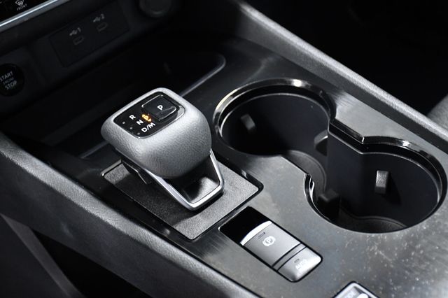 2024 Nissan Rogue FWD SV - 23008407 - 24