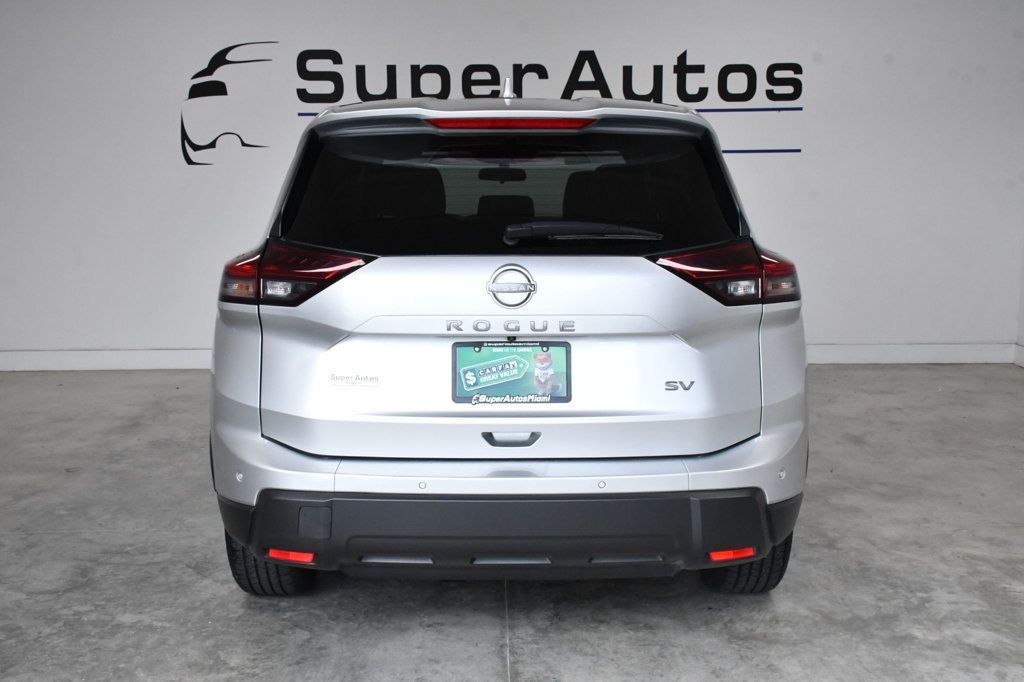 2024 Nissan Rogue FWD SV - 23008407 - 4