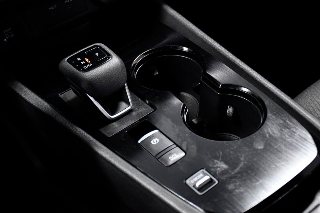 2024 Nissan Rogue FWD SV - 23018201 - 23